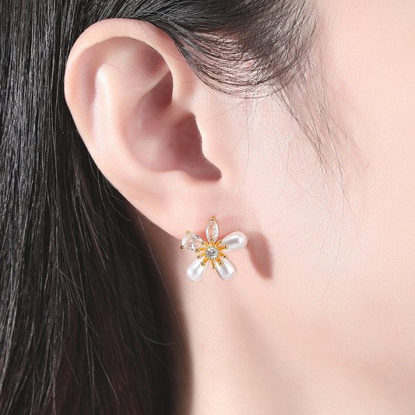 秋之花鋯石擬珍珠耳環