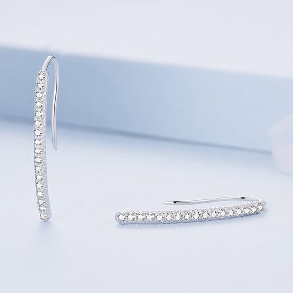 簡約的奢華 925純銀鋯石耳環