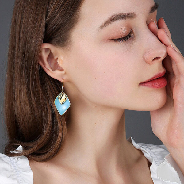 多造型柔美藍色菱形耳環